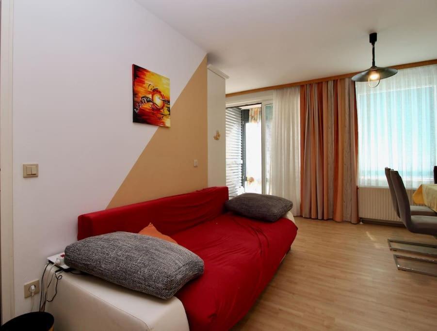 Cozy Free Parking Apartment *